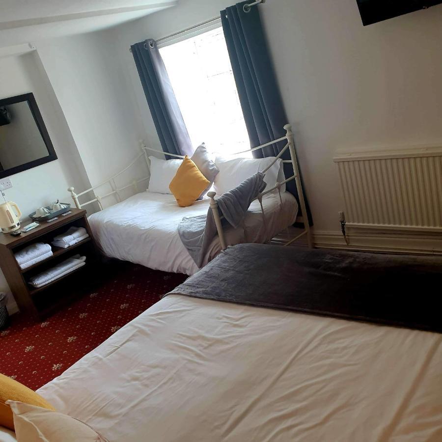 Poacher's Barn Hotel 3*